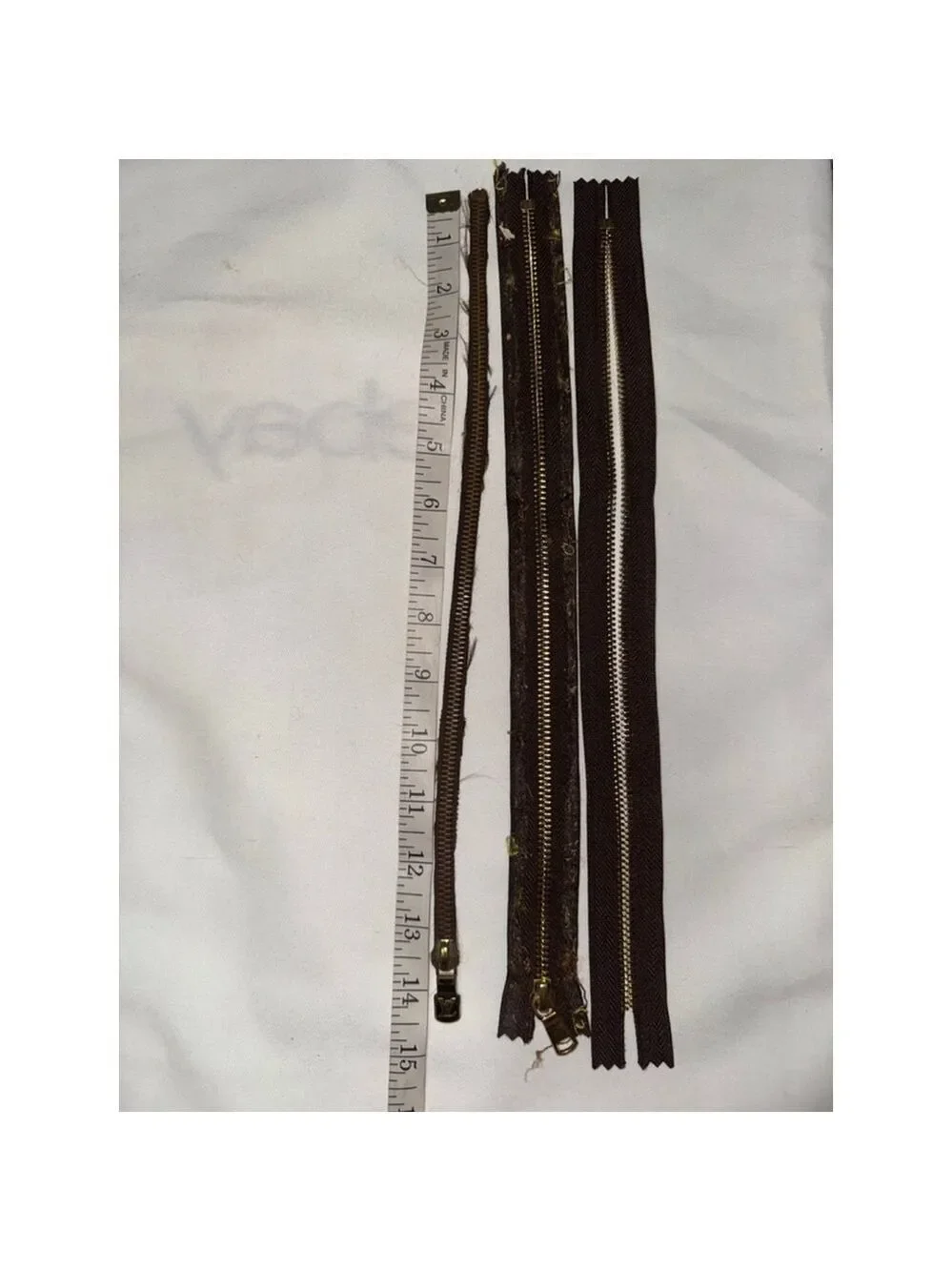 Authentic Louis Vuitton Zipper Pull & Zipper Parts Gold Tone Repair SKU-771